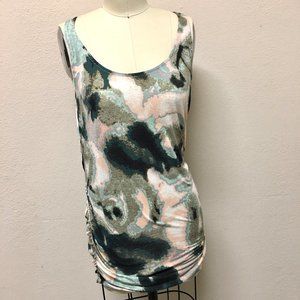 New York & Co. Marbled Fitted Top